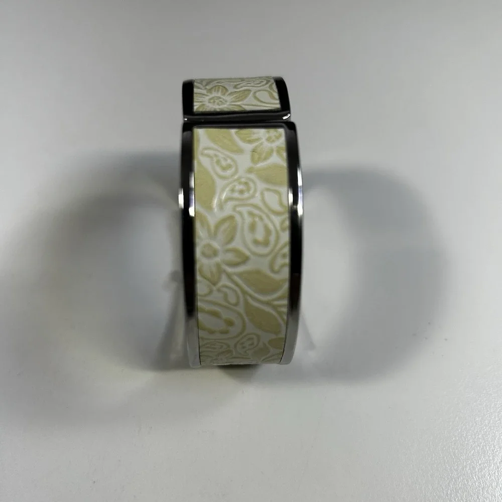 Chico's CH-921 Floral Cuff Watch Cream Silver‎ Tone Japan Movement NEW